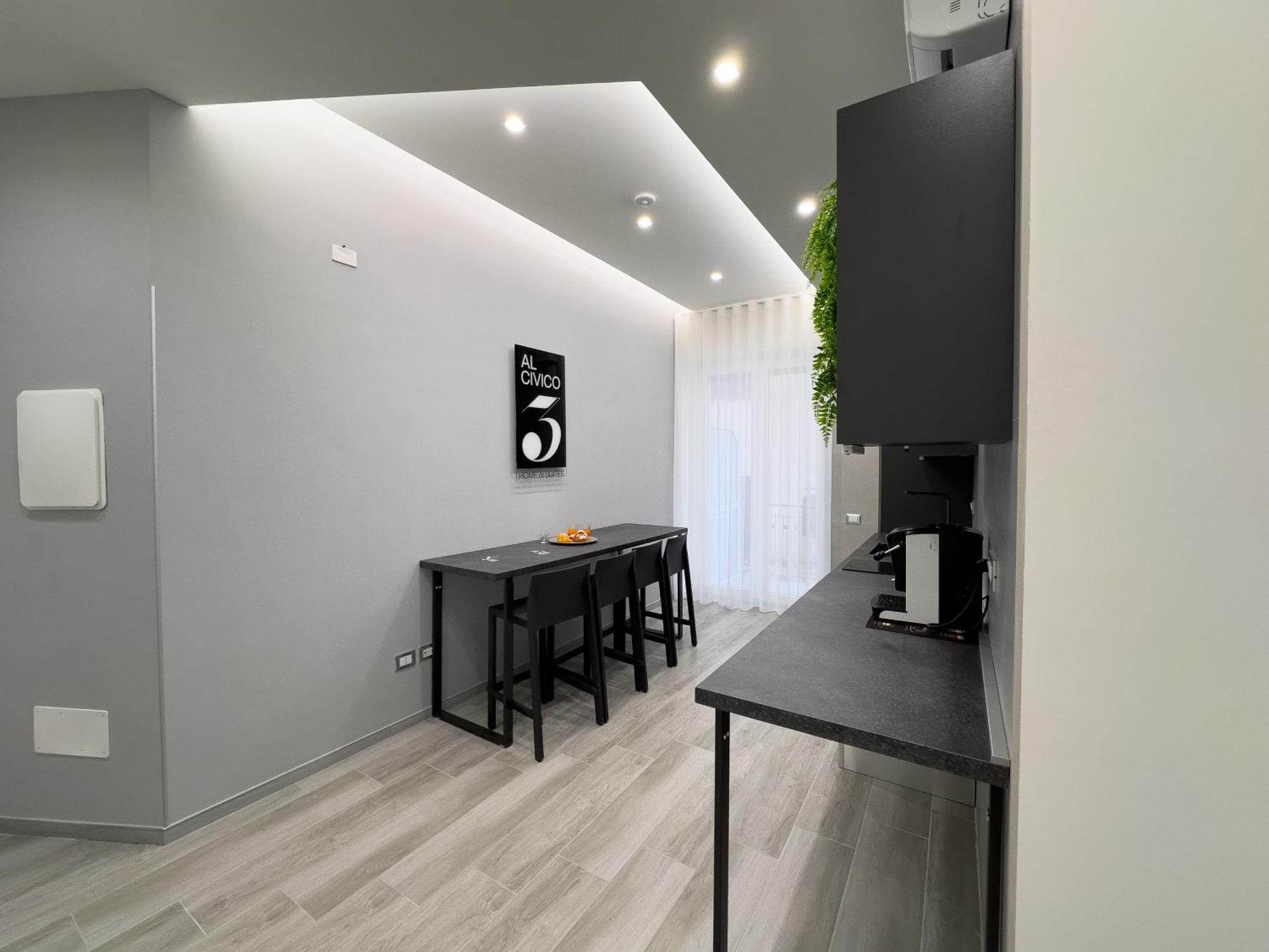 Al Civico3 Home & Suites Салерно Экстерьер фото