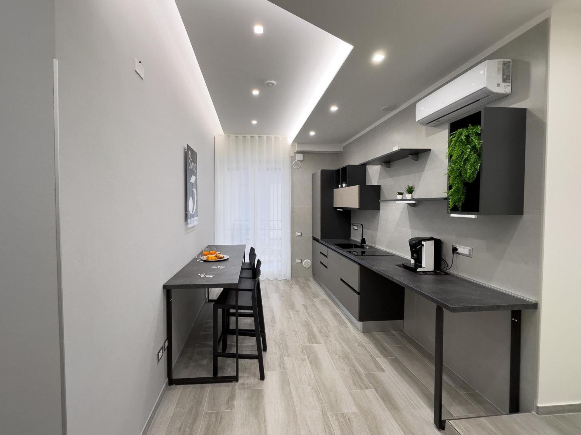Al Civico3 Home & Suites Салерно Экстерьер фото