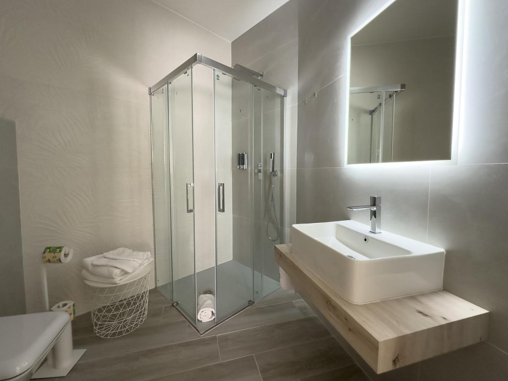 Al Civico3 Home & Suites Салерно Экстерьер фото