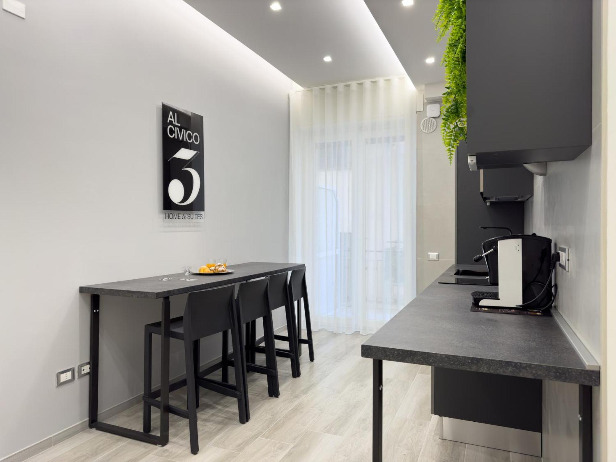 Al Civico3 Home & Suites Салерно Экстерьер фото