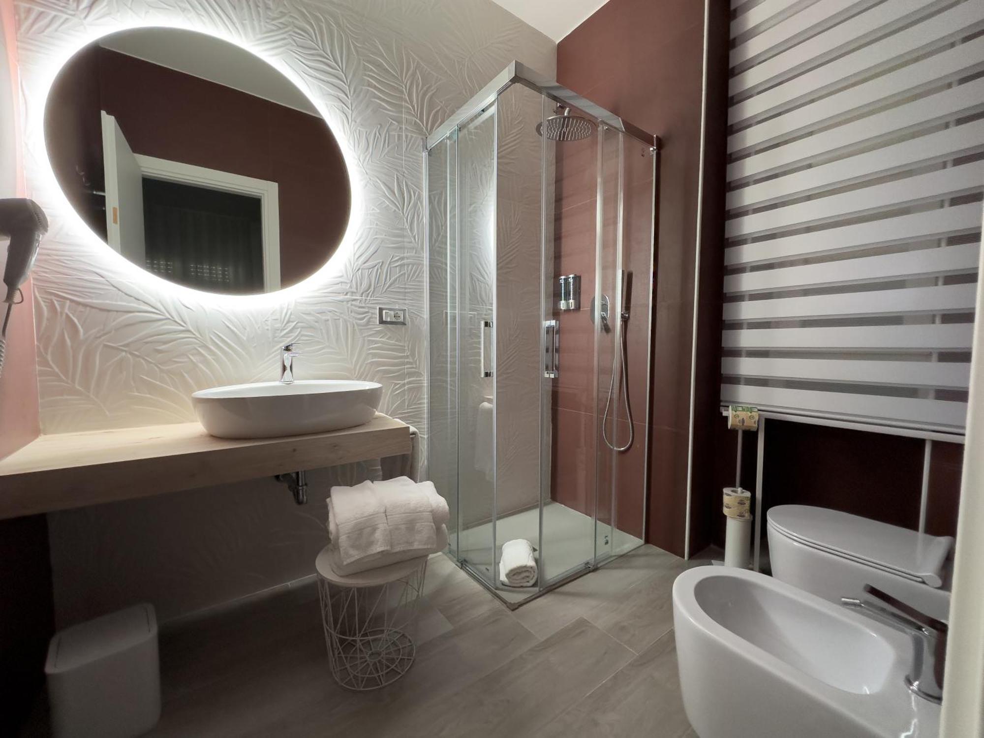 Al Civico3 Home & Suites Салерно Экстерьер фото